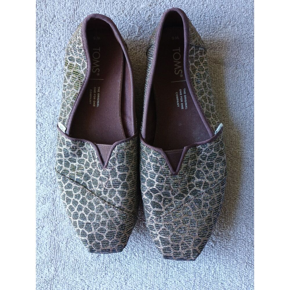 TOMS Metallic Gold Giraffe Animal Print Classic Alpargata Slip On Shoes Size 6M